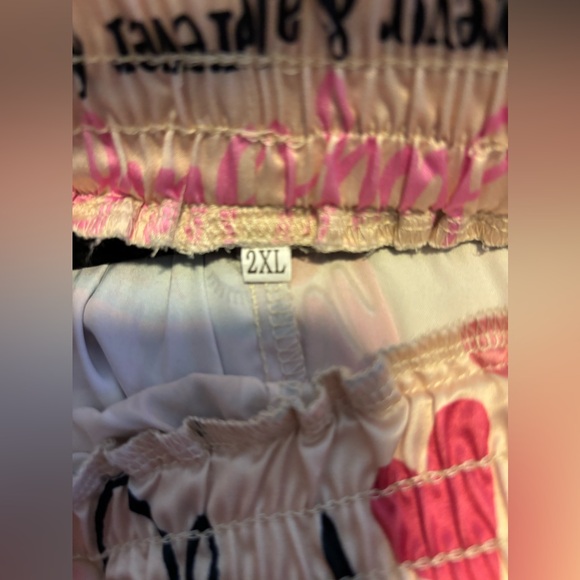 Taylor Swift Pajamas - Picture 4 of 6